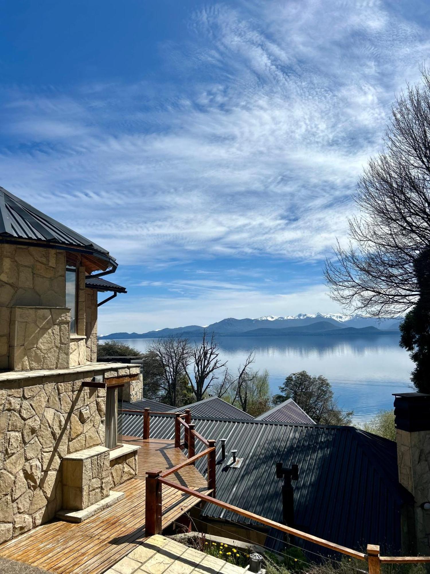 Bahia Paraiso & San Carlos de Bariloche